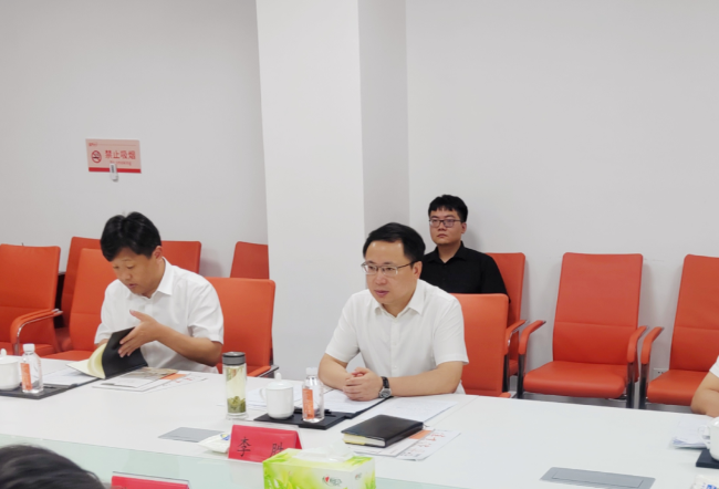 新沂市委书记、市长李胜光临J9.COM铝材（江苏二厂）调研领导